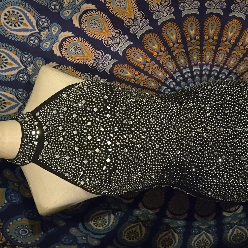 Party/club dress, sexy sz sm from Windsor - Picture 4 of 7